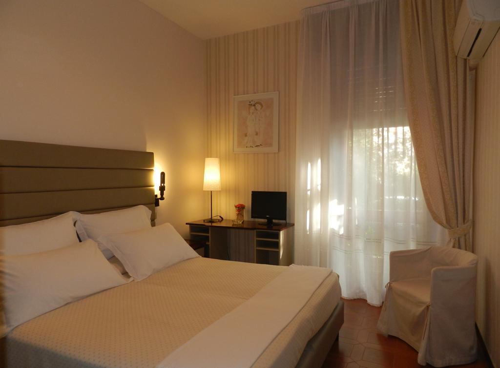 Park Hotel Albisola Superiore Kamer foto