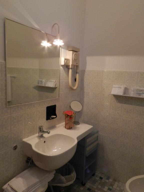 Park Hotel Albisola Superiore Kamer foto